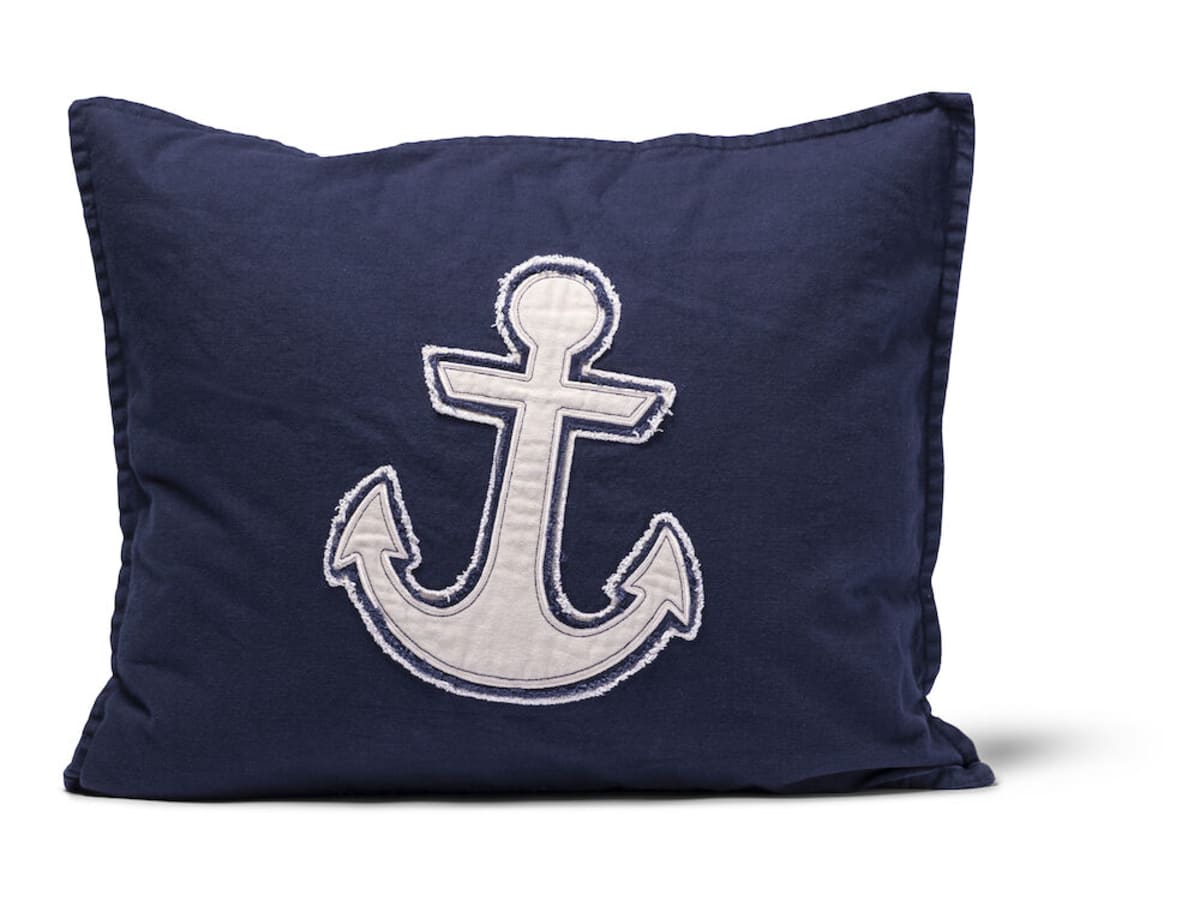 Pillow Cover Anchor