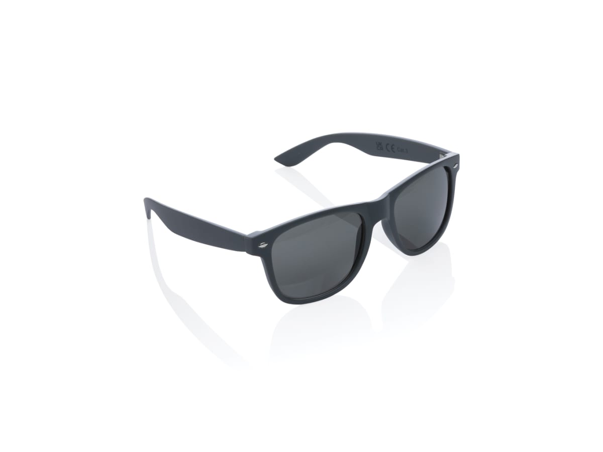 Solglasögon i GRS återvunnen PC plast