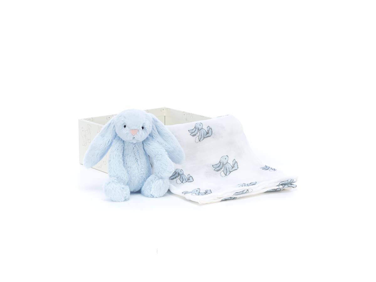 Gåvoset med kanin och snuttefilt