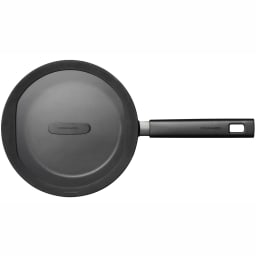 1. Traktörpanna 24 cm/2,2 L Hard Face