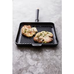 3. Monte raw grill pan