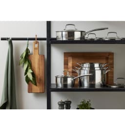 7. Skärbräda & Pepparkvarn 40 cm