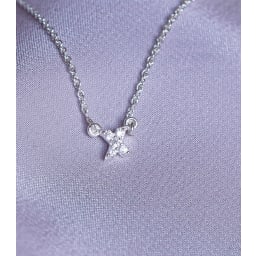 1. Mini X Halsband Silver
