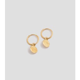2. Minimalistica Hammered Örhängen Guld