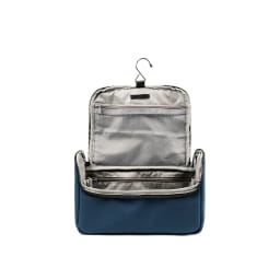 3. Baltimore resenecessär