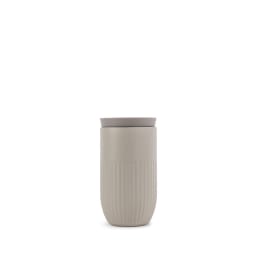 0. Tova bilmugg