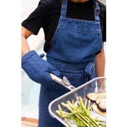 5. Aron denim grillvante