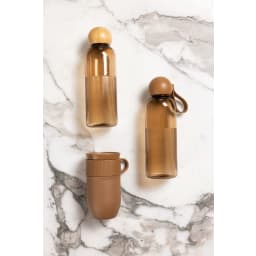 1. Ture vattenflaska