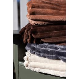 2. Esther fleecepläd