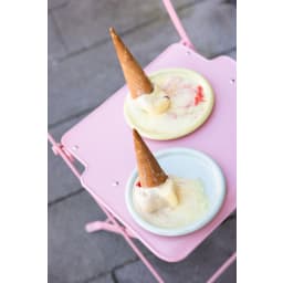 16. Liten assiett Porto