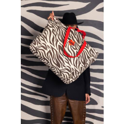 2. Väska Anima zebra