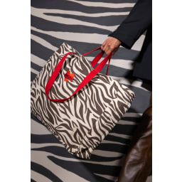 3. Väska Anima zebra