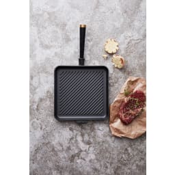 6. Monte raw grill pan