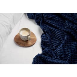 6. Branson GRS återvunnen PET pläd