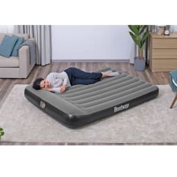 3. Tritech Luftmadrass 2.03m x 1.52m x 30cm