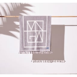 7. Monogram badlakan