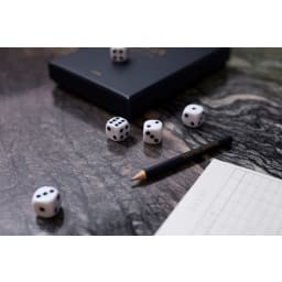 1. Yatzy Coffee Table - Blå