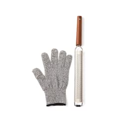 0. Rivjärn och handske