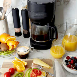 5. Kaffebryggare 12-koppar/1,5L KB300 Mattsvart