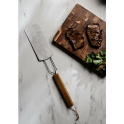 8. Förkläde & Grillspatula 