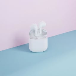 3. Happy Plugs Joy