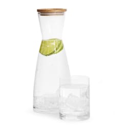 0. Karaffset med 1 glas , Happy Holliday