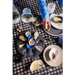 2. Serveringsfat Oyster