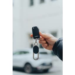 5. Keyfinder Dual nyckelring med global spårning