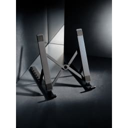 4. Terra laptopställ i RCS certifierad aluminium