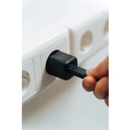 5. Urban Vitamin Monterey RCS återvunnen plast 20W GAN-laddare