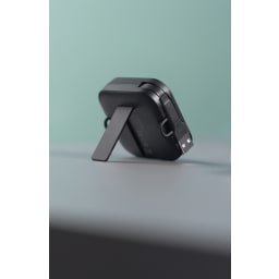 6. Urban Vitamin San Jose 100W stativ med infällbar kabel