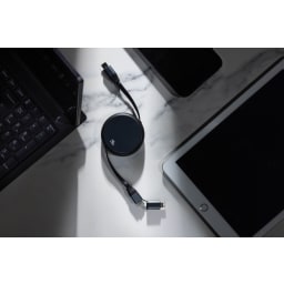 4. Terra RCS återvunnen aluminium 240W utdragbar 2-i-1 kabel