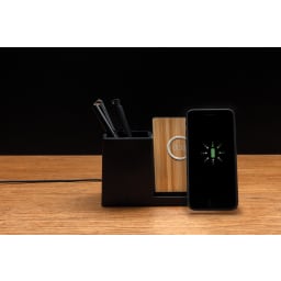 4. Ontario 10W trådlös laddare i RCS återvunnen plast