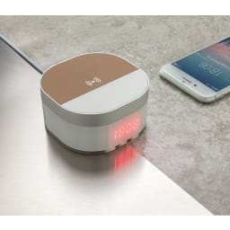 4. Aria digital klocka med 5W trådlös laddning