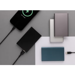 4. 4.000mAh powerbank, type C, RCS återvunnen plast/aluminium