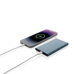 1. 4.000mAh powerbank, type C, RCS återvunnen plast/aluminium