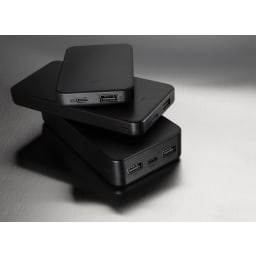 4. Boostcore RCS powerbank i återvunnen plast 5.000mAh med USB