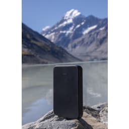 5. Boostcore RCS powerbank i återvunnen plast 5.000mAh med USB