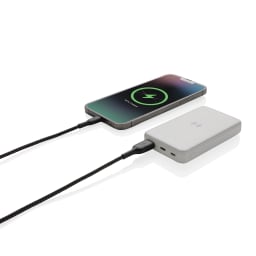 1. 5.000 mAh trådlös powerbank i RCS återvunnen plast