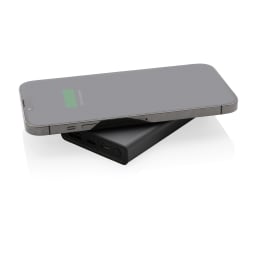 1. Terra 5.000mAh/5W trådlös powerbank RCS återvunnen aluminium