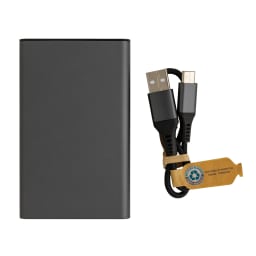 3. Terra 5.000 mAh powerbank RCS återvunnen aluminium