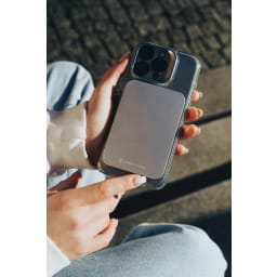 4. Urban Vitamin Burbank 3.000mAh powerbank RCS plast/aluminium