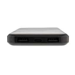 3. High Density 10.000 mAh powerbank i fickformat