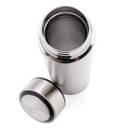 3. Vakuumflaska i stainless steel med lock i borstad metall