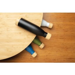 4. Vakuum stainless steel flaska med kork och botten i bambu