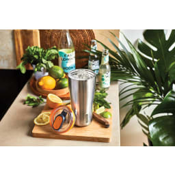 6. Black+Blum Isolerad resemugg 600 ml