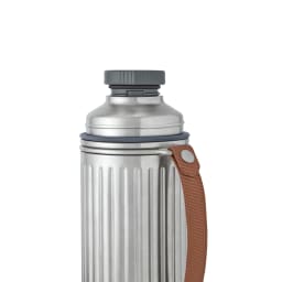 3. Black+Blum Explorer Flaska Duo 1L