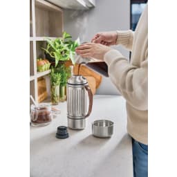 4. Black+Blum Explorer Flaska Duo 1L