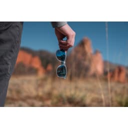 4. Gleam RCS solglasögon med återvunnen PC-spegellins