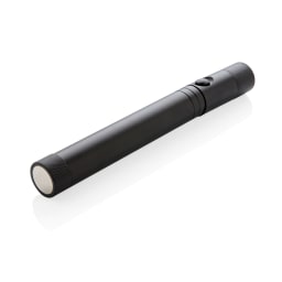 1. Teleskoplampa med magnet